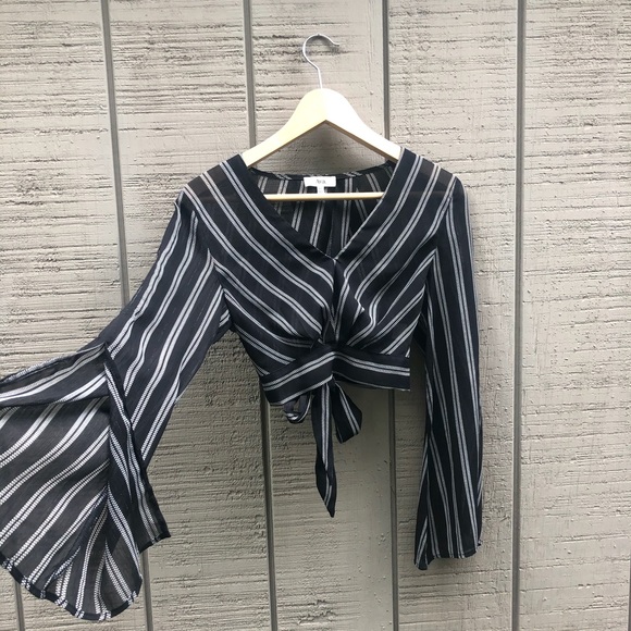 Bell Sleeve Blouse with Cutout & Tie-Back Details - Picture 3 of 7